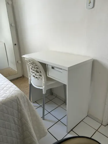Mesa escrivaninha + cadeira