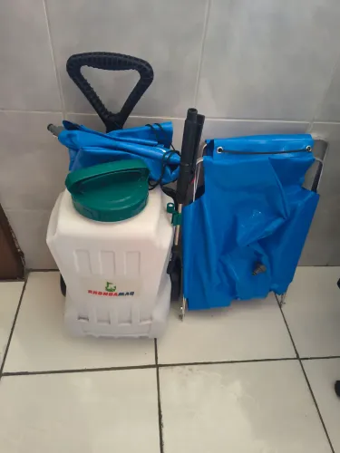Bomba elétrica e 2 bolsas para lavagem de ar condicionado 
