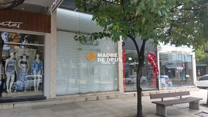 Ponto comercial duplex na Monsenhor Tabosa