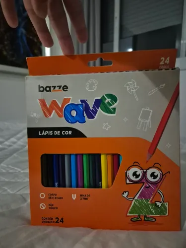 24 lápis de Cor marca Bazze Wave