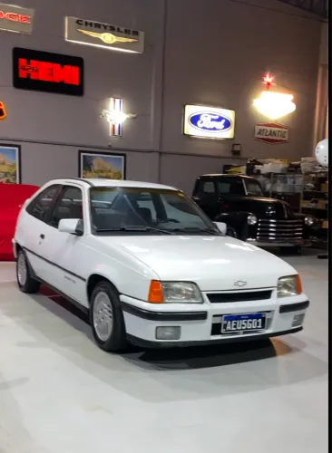 Chevrolet Kadett GSI / GS 2.0 1989