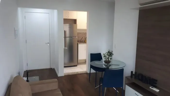 Locação Cadoro-Apto mobiliado-40m2: 1 dormitório, 1 banheiro e 1 vaga