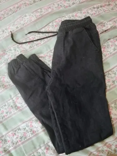 Calça jogger masculina tamanho M preta