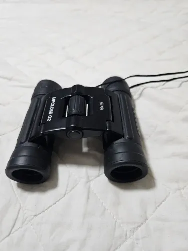 Binóculo celestron 10x25 upclose g5