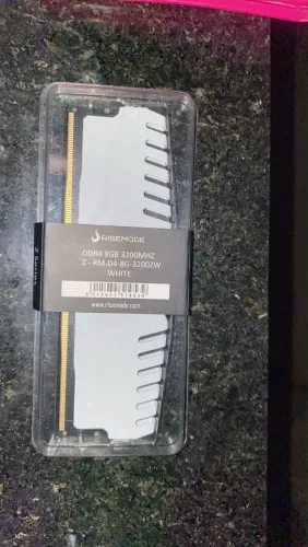 vendo memória ram, 8 gigas ddr4