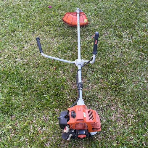 Roçadeira a Gasolina FORTGPRO FG9100 - 43cc / 2HP