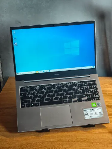 Notebook Samsung i5 10 geração| nvidea | SSD | 8gb ram