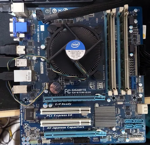 Kit i7-3770 + Gigabyte B75M-D3H + 16GB DDR3 ? Testado e Funcionando!