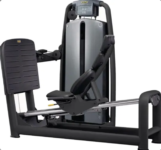 LOTE TECHNOGYM - Academia completa 