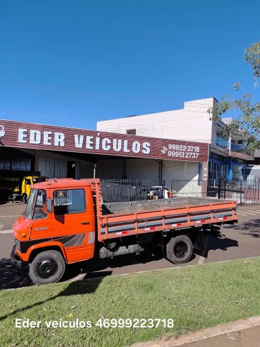 Mercedes 608 carroceria 3/4
