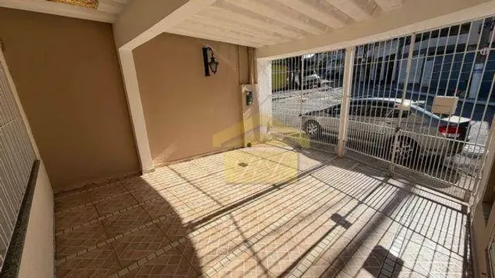 Sobrado com 2 dormitórios para alugar, 116 m² por R$ 3.800,00/mês - Jardim Aeroporto - São