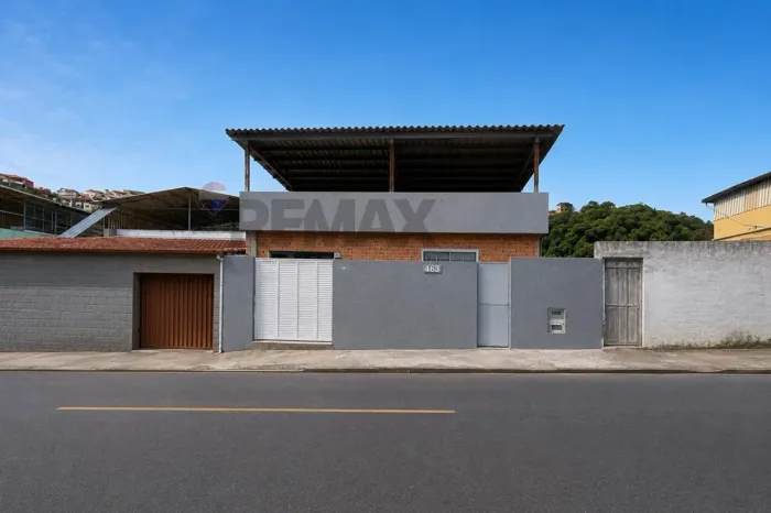 Casa à Venda | Bonfim, Juiz de Fora