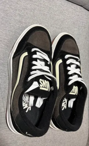 Tênis Vans Hylane 90s Preto e Marrom - Tam. 36