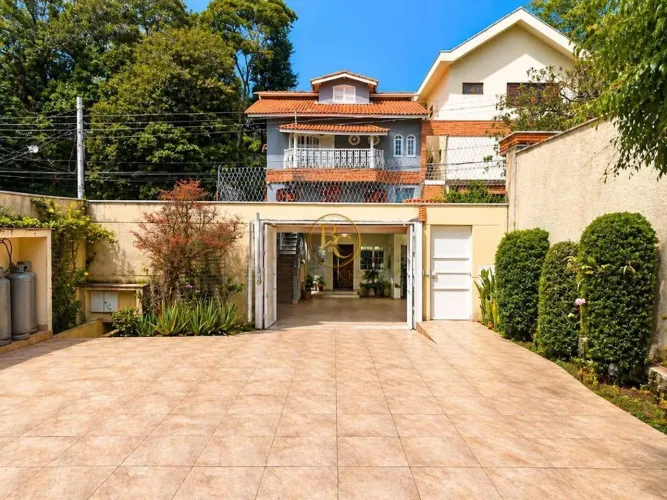 Casa com 3 quartos para locação, 230 m² por R$ 14.000,00, Horto Florestal, São Paulo/SP