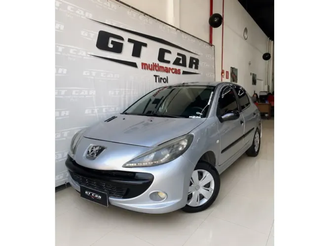 Peugeot 207 X-line 1.4 Flex 8V 5P 2010