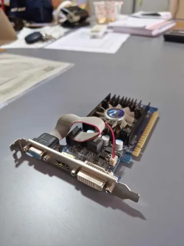 Nvidia GeForce GT610 - 2GB