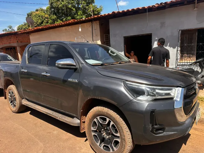 Toyota Hilux CD SRV 4X4 2.8 TDI Diesel Aut. 2019