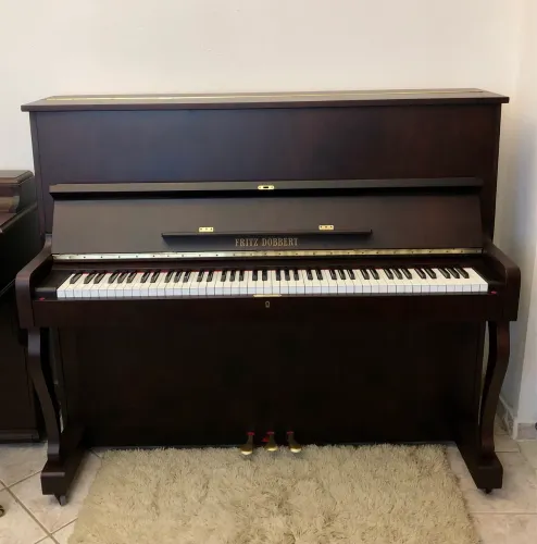 Piano Fritz Dobbert mod. 126