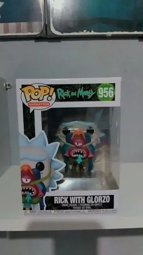 Funko Pop Rick With Glorzo 956 - Rick and Morty