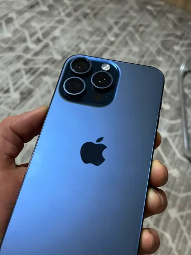! IPhone 15 Pro Max 256gb! Celular impecável!