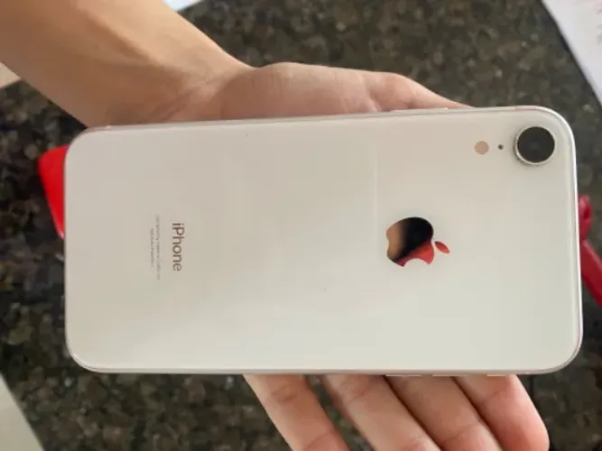 IPHONE XR 128GB