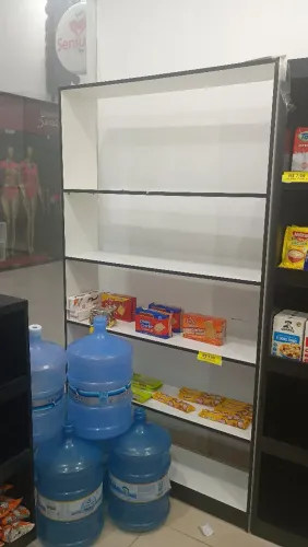 Prateleira produtos