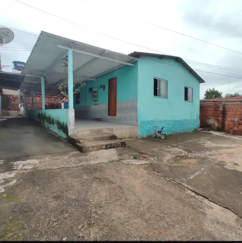 CASA 3/4 + BARRACÃO DE 2/4 PROXIMO A PUC, HOSPITAL DA CRIANÇA E ADOLESCENTE E AOS CONDOMIN