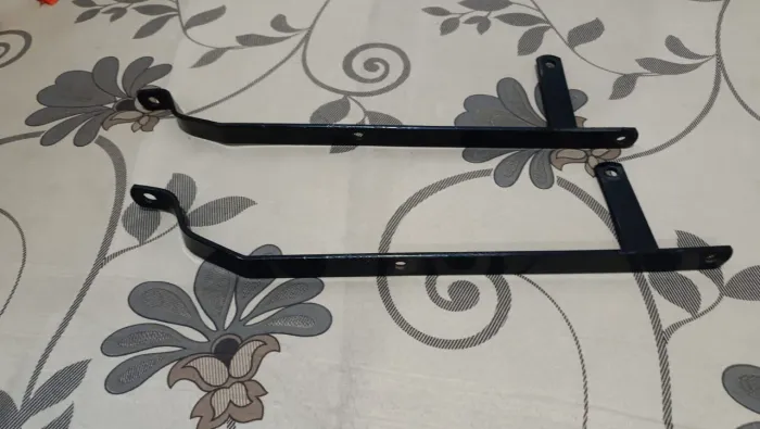 Vendo suporte de baú da Suzuki yes 