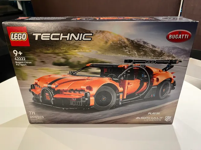 Lego Technic 42222 Bugatti Chiron Lacrado