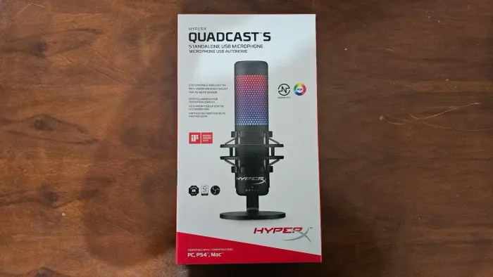 Microfone gamer HyperX quadcast S