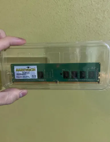 Memória RAM 4GB DDR4