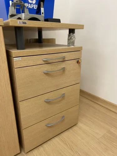 Gaveteiro Corporativo Bortolini (4 Gavetas)