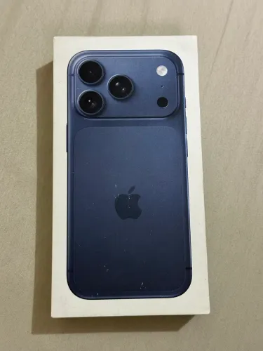 Caixa IPhone 17 Pro