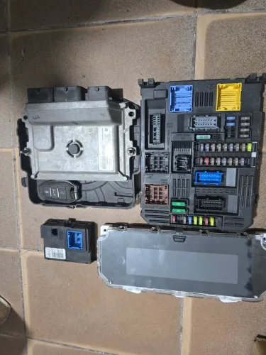 KIT MODULO CITROËN C4 CACTUS 1.6 AUTOMATICO 2019 START STOP 