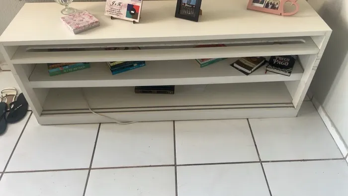 Rack de televisão + mesa grátis