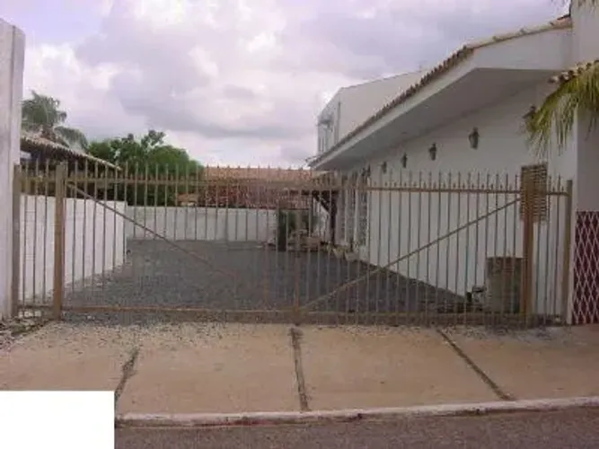 Casa com 3 quarto(s) no bairro Santa Rosa em Cuiabá - MT