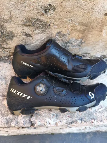 Sapatilha Ciclismo MTB Scott Team BOA - Tamanho 40 Brasil (Com Tacos Look)