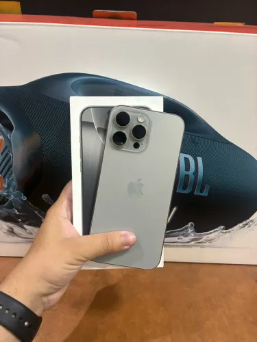 IPHONE 16 PRO MAX 256GB (GARANTIA APPLE)
