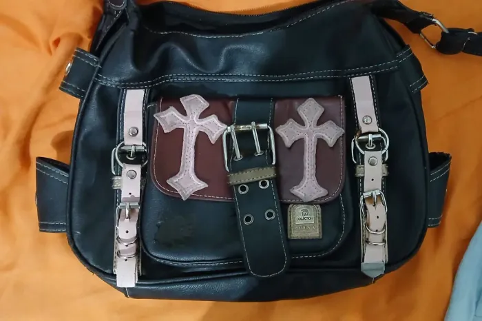 bolsa y2k cruz
