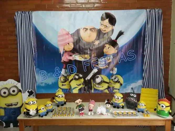 Painel para festas Meu Malvado Favorito 