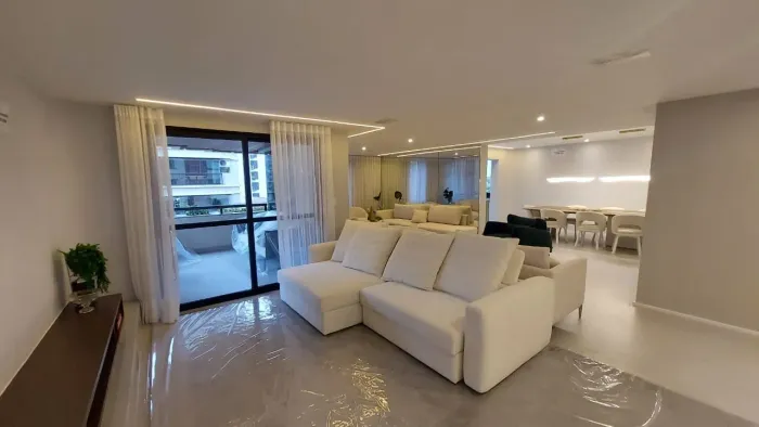 Apartamento de 4 quartos alto padrão à venda Boqueirão Santos/SP