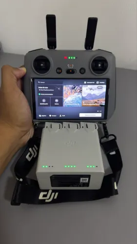 Controle Dji RC2 (com tela) + Kit 3 Baterias (2 Plus) IMPECÁVEL 