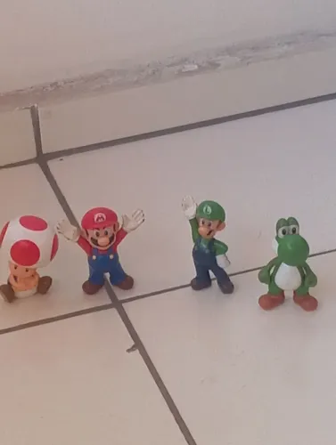 Mario Bros 04 personagens por 80,00