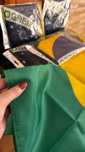 10 Bandeiras do Brasil por 117 Reais