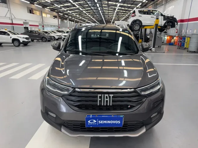 Fiat Strada Volcano 1.3 Flex 8V CD 2023