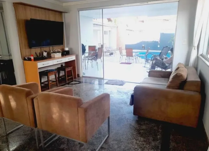 Casa no Condomínio Greenville I