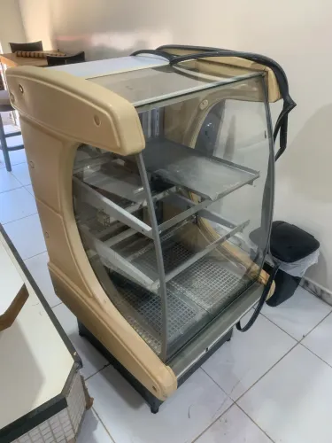 Vendo estufa de salgado quente