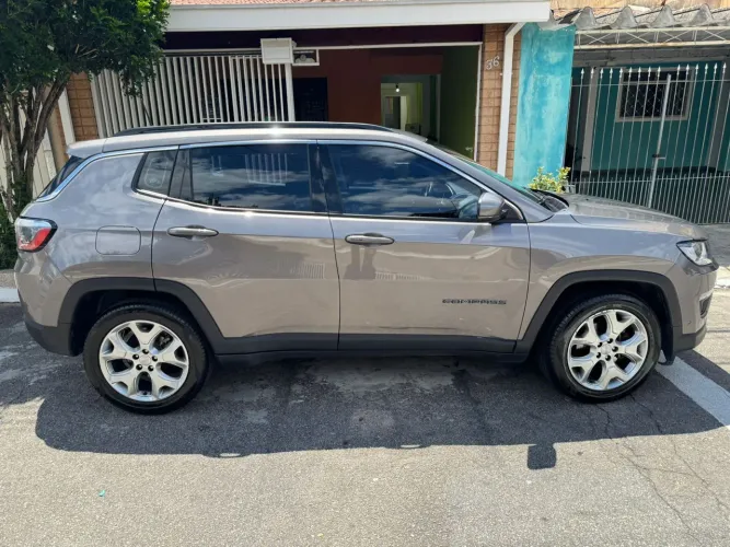 Jeep Compass Longitude 2.0 4X2 Flex 16V Aut. 2021