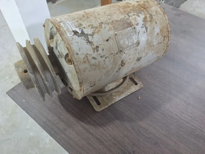 Motor elétrico trifásico 2hp 