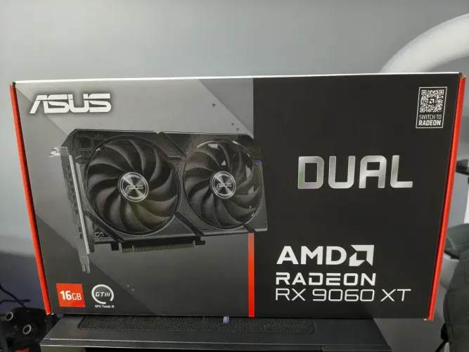 Rx 9060 XT 16gb Asus dual